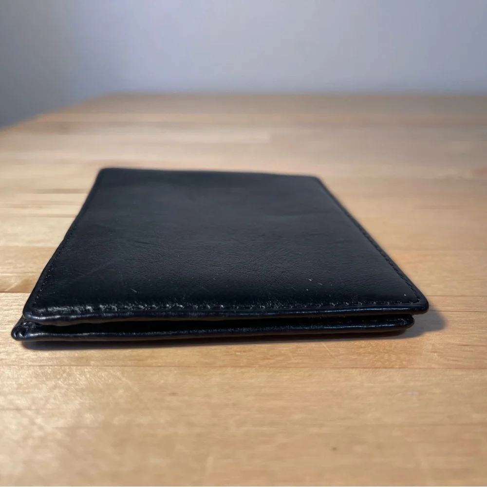 Perry Ellis Portfolio Genuine Leather bifold men's wallet